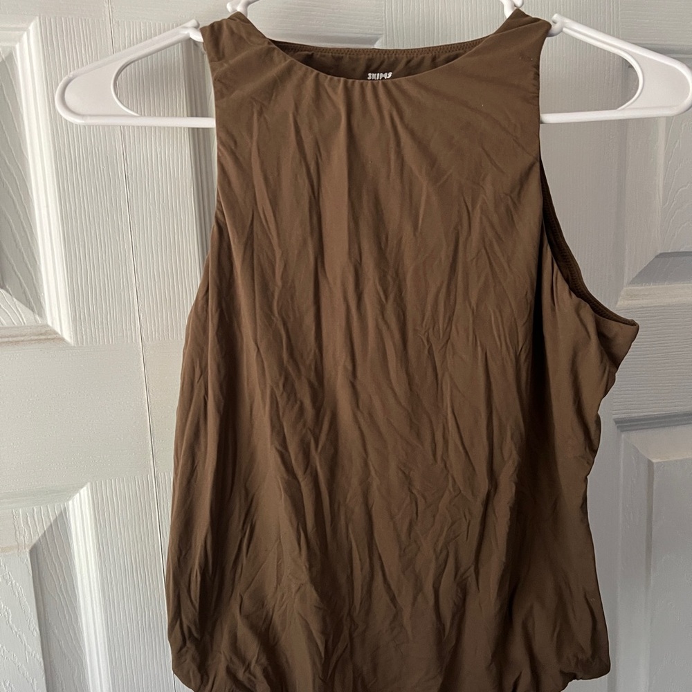 SKIMS Brown Sleeveless Muscle Tee Bodysuit